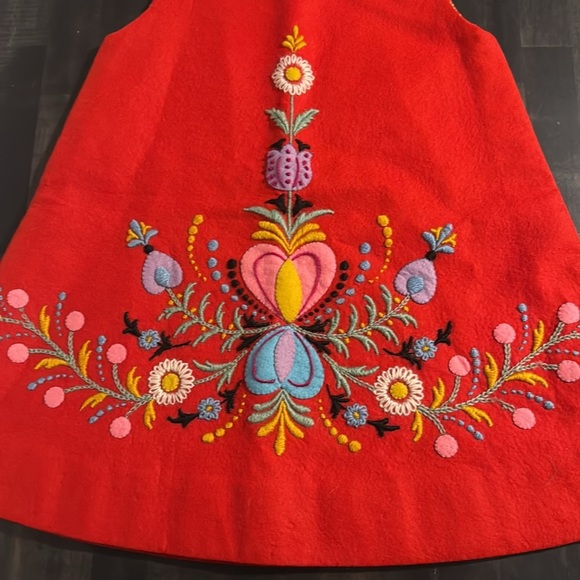 Vintage Hungarian Embroidered Jumper Dress Button Shoulder Felted Wool - Picture 2 of 8